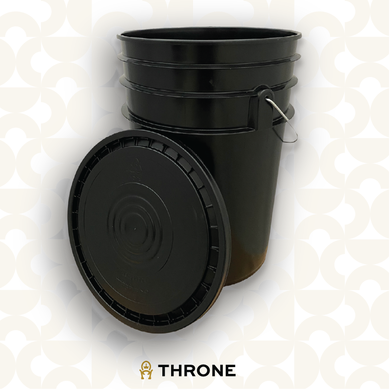 6-Gallon Composting Toilet BUCKET with LID - The Throne Composting Toilet
