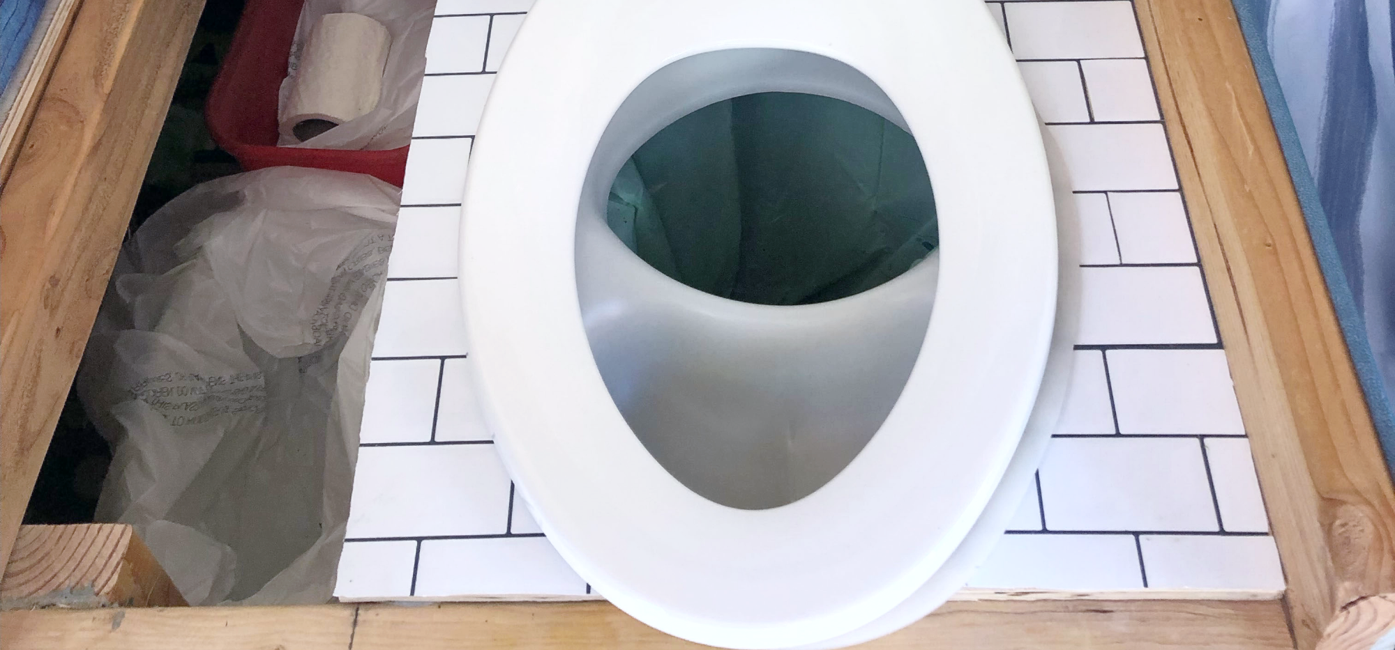 Hidden DIY composting toilet in a camper van – Barbaras custom DIY Throne Toilet